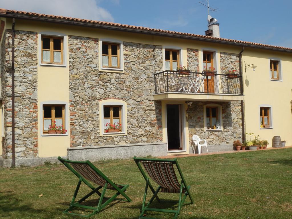 Il Girasole Bed & Breakfast Fosdinovo Exterior photo